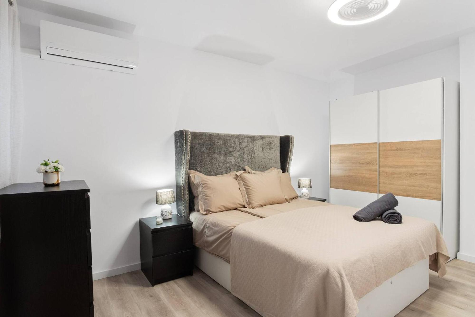 Ferienwohnung Noche By The Sea Torrevieja Exterior foto